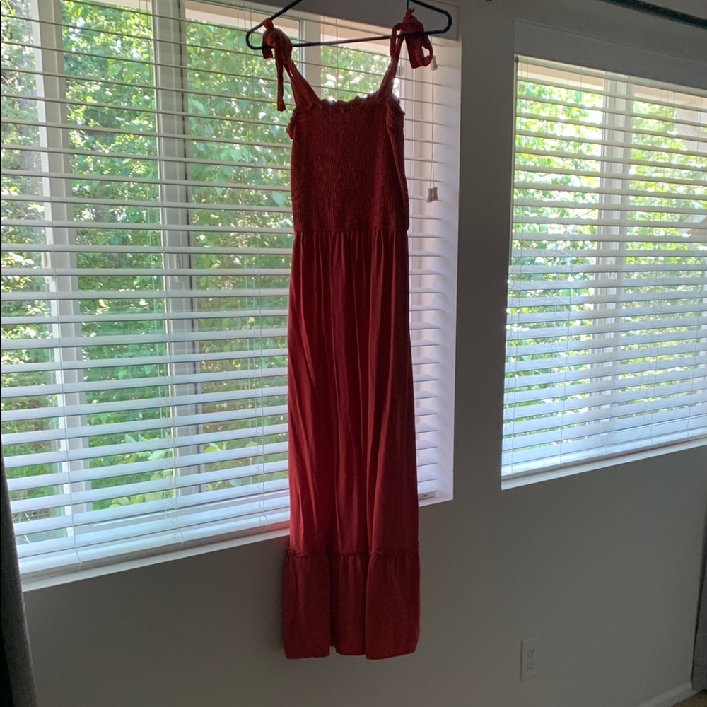 Elegant Red Maxi Dress